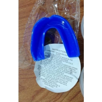 מגן שיניים נוער כחול SINGLE MOUTH GUARD GEL LMS JUNIOR